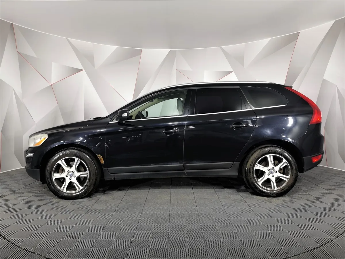 Volvo XC60 2.4 D5 Geartronic AWD (215 л.с.) Черный в АВИЛОН. Слайд №5