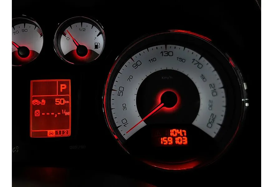 Peugeot 308 1.6 AT (120 л.с.) Бежевый в АВИЛОН. Слайд №18