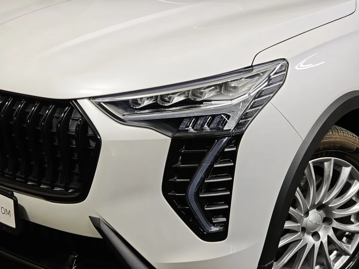 Haval Jolion 1.5 DCT (143 л.с.) Premium Белый в АВИЛОН. Слайд №10