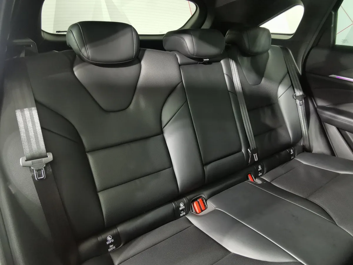 Haval F7 2.0T AWD 7DCT (190 л.с.) Tech Plus Черный в АВИЛОН. Слайд №16