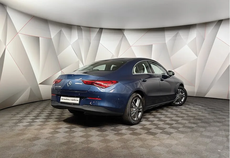 Mercedes-Benz CLA 200 7-G DCT (150 л.с.) Синий в АВИЛОН. Слайд №2