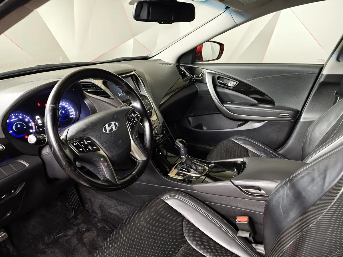 Hyundai Grandeur 3.0 AT (250 л.с.) Business Красный в АВИЛОН. Слайд №19