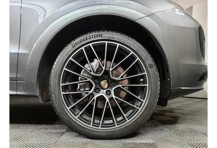 Porsche Cayenne 3.0 Tiptronic AWD (340 л.с.) Серый в АВИЛОН. Слайд №9