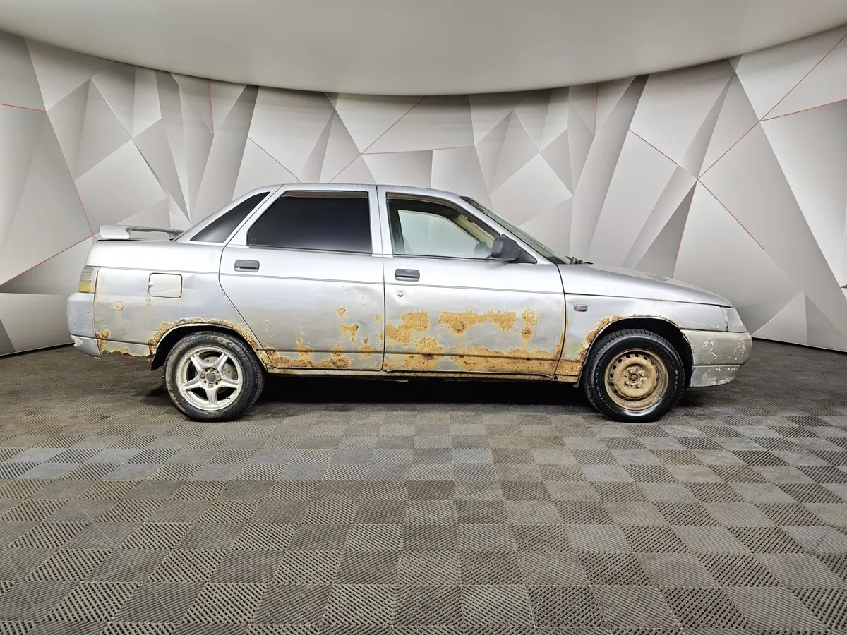 ВАЗ (Lada) 2110 21102 MT (79 л.с.) 21101-81 Серебристый в АВИЛОН. Слайд №6