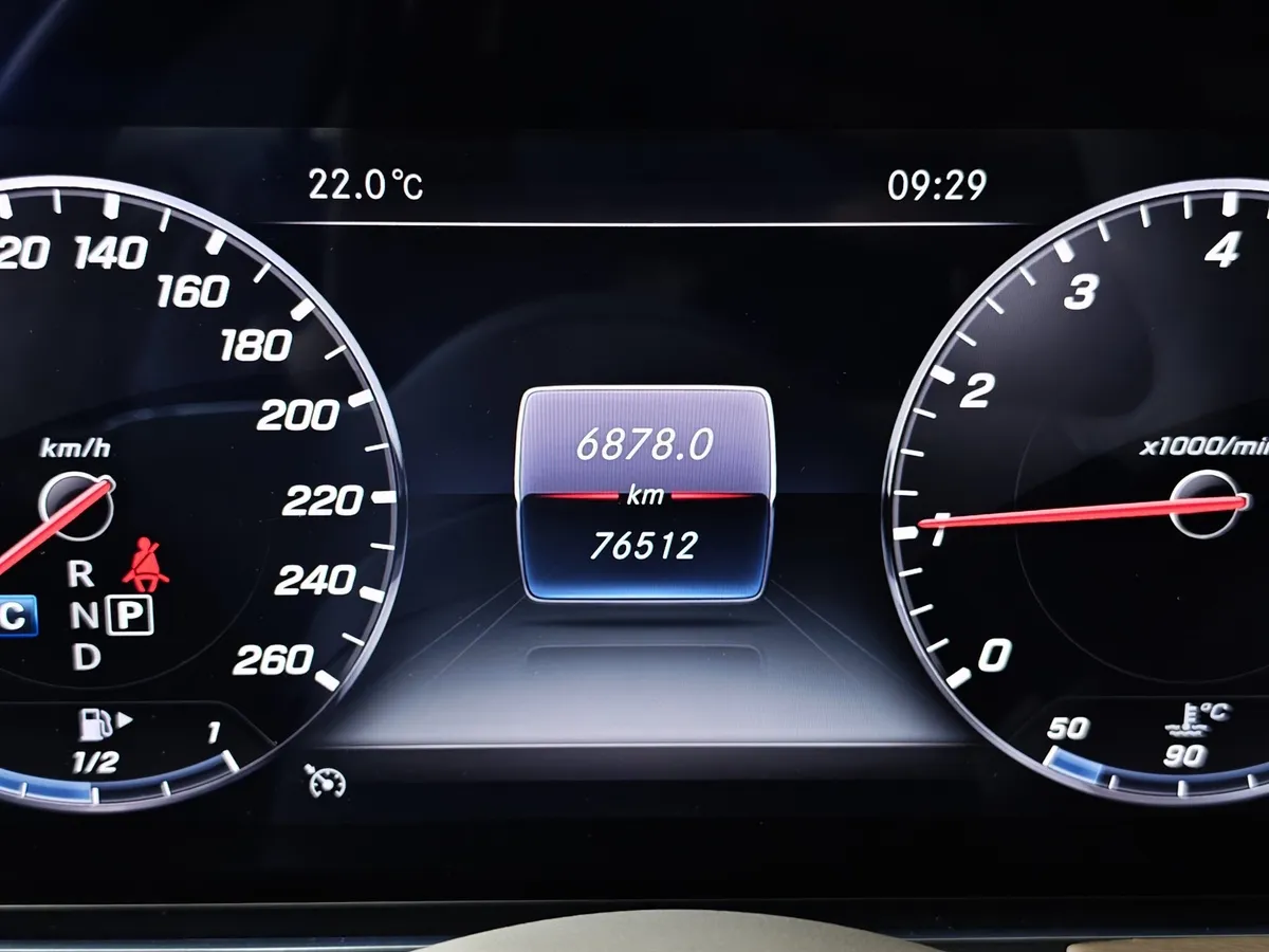 Mercedes-Benz E-Класс E 200 4MATIC G-TRONIC (184 л.с.) Sport Серый в АВИЛОН. Слайд №17