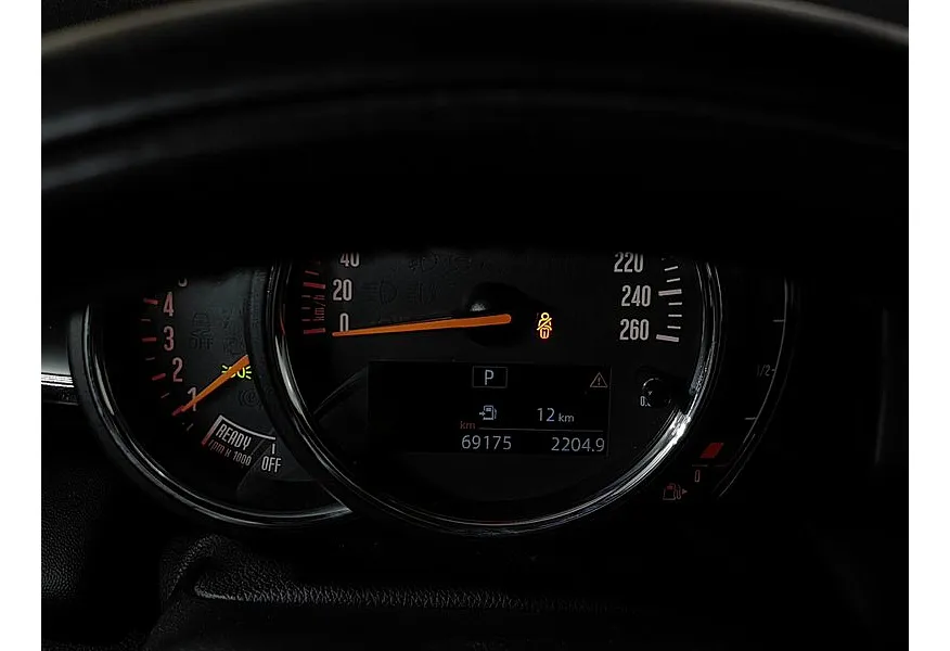 MINI 3 двери 1.5 AT (136 л.с.) Черный в АВИЛОН. Слайд №13