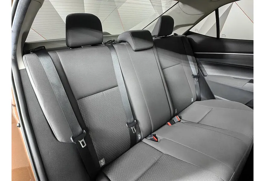 Toyota Corolla 1.6 CVT (122 л.с.) Стандарт Коричневый в АВИЛОН. Слайд №16