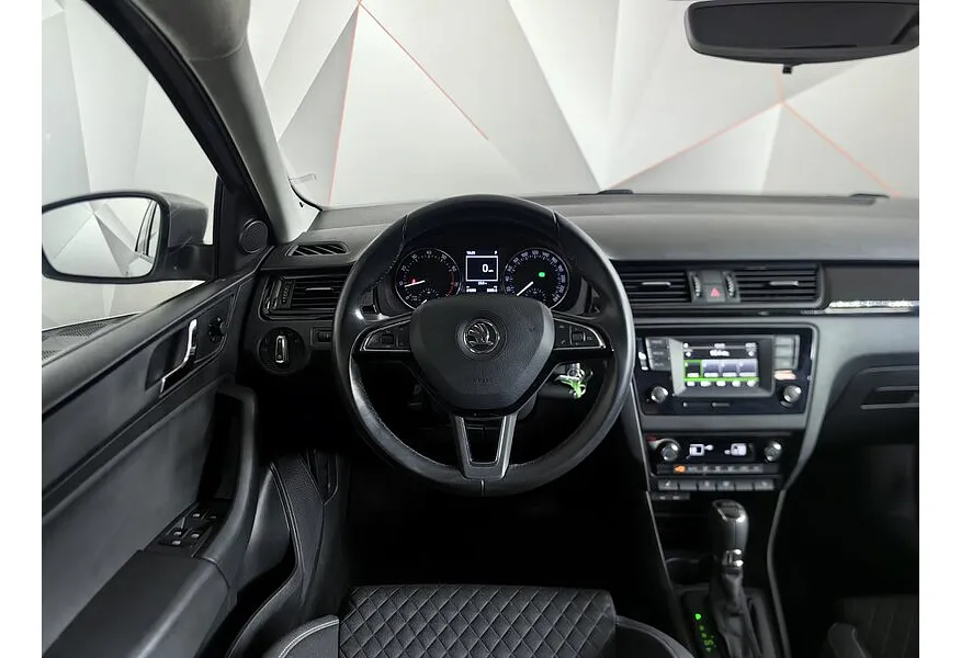 Skoda Rapid 1.4 TSI DSG (125 л.с.) Active Серебристый в АВИЛОН. Слайд №20
