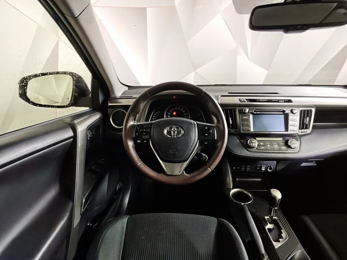 Toyota RAV4 2.0 CVT (146 л.с.) Коричневый в АВИЛОН. Слайд №18