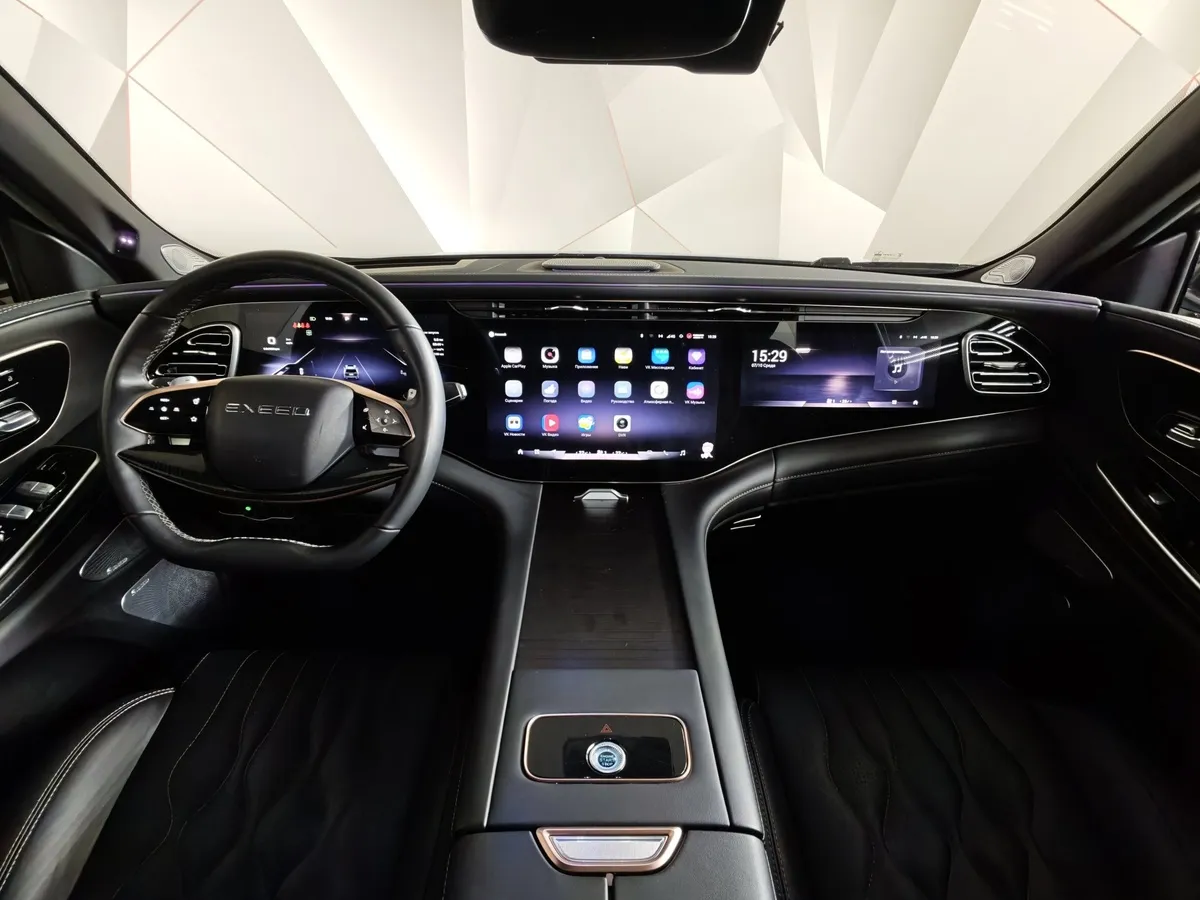 EXEED VX 2.0 AT AWD (249 л.с.) 7 мест President Зеленый в АВИЛОН. Слайд №14