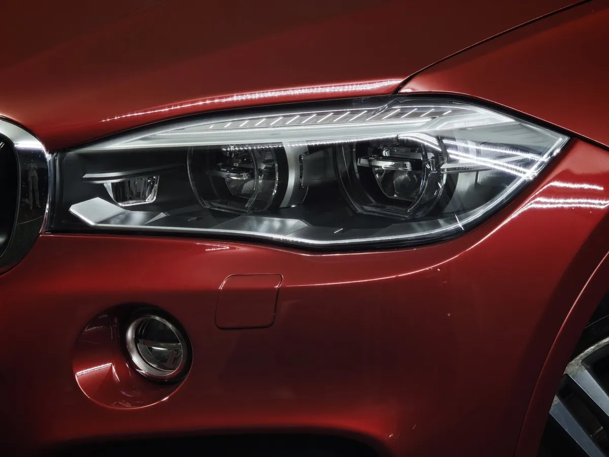 BMW X6 xDrive30d Steptroniс (249 л.с.) Красный в АВИЛОН. Слайд №8