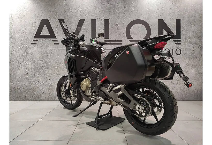 Ducati Multistrada V4 1158 см³ (170 л.с.) (170) 1158 Черный в АВИЛОН. Слайд №5