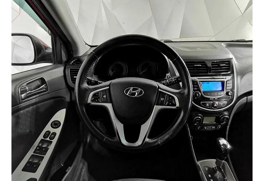 Hyundai Solaris 1.6 AT (123 л.с.) Active Красный в АВИЛОН. Слайд №19