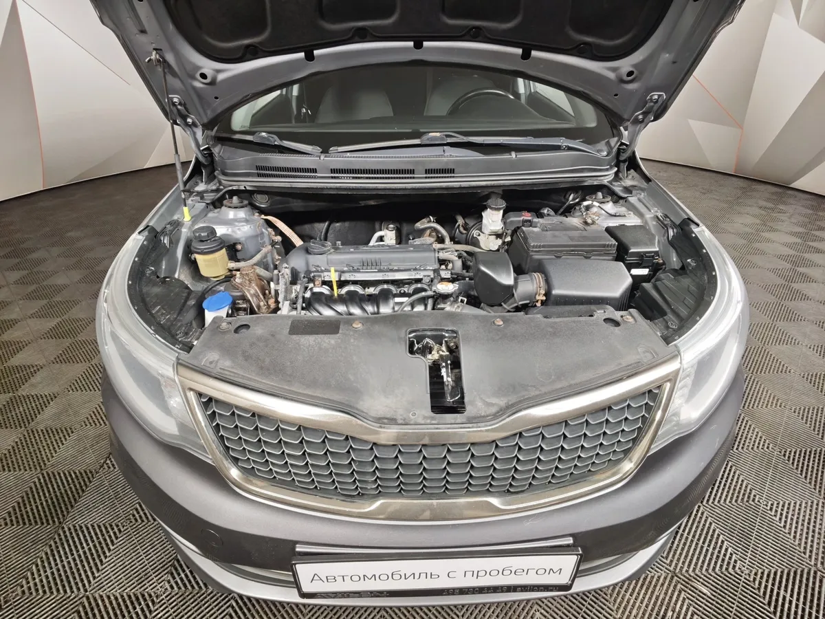 Kia Rio 1.4 MT (107 л.с.) Comfort Серый в АВИЛОН. Слайд №11