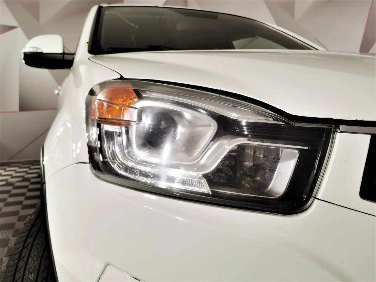SsangYong Actyon 2.0 AT AWD (149 л.с.) Белый в АВИЛОН. Слайд №10