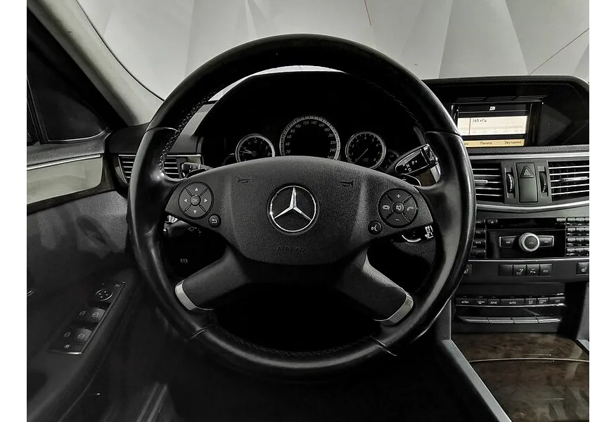 LIVE. Слайд №15