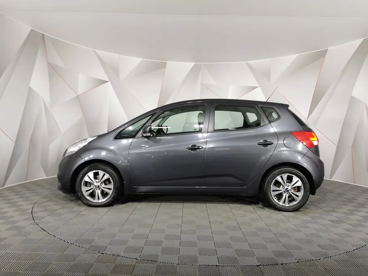 Kia Venga 1.6 AT (125 л.с.) Серый в АВИЛОН. Слайд №5