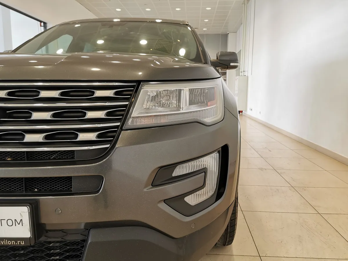 Ford Explorer 3.5 SelectShift 4WD (249 л.с.) Limited Plus Серый в АВИЛОН. Слайд №10