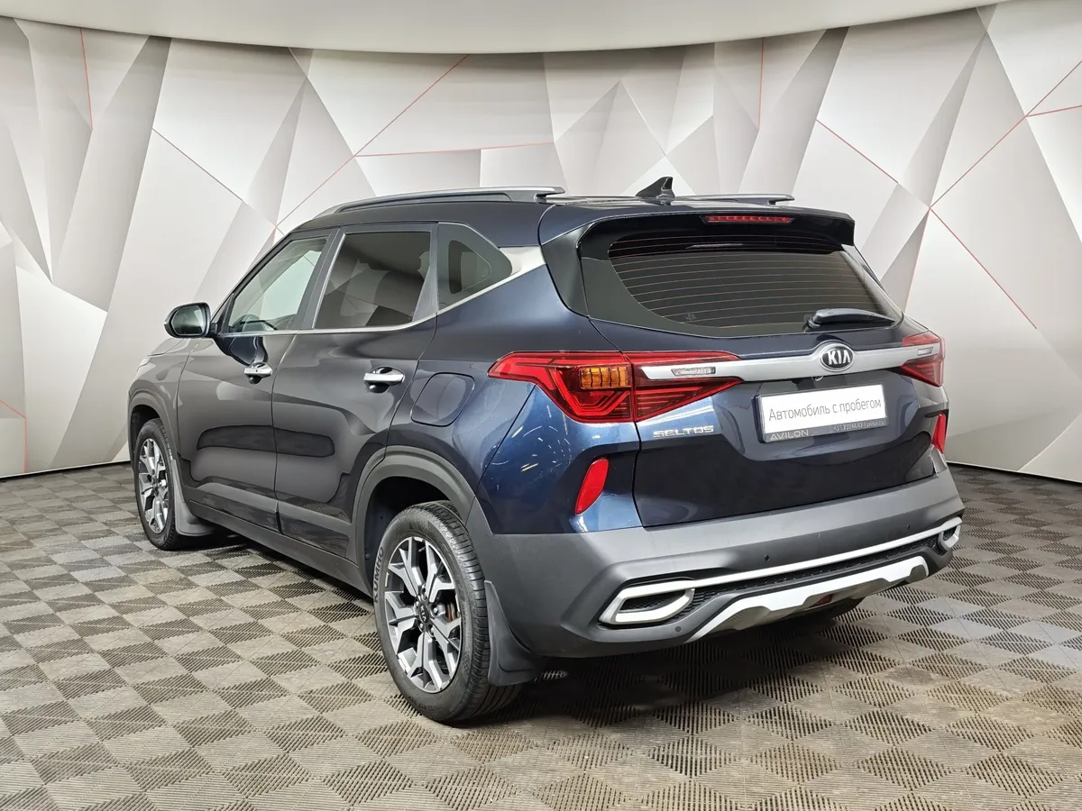 Kia Seltos 2.0 MPI 2WD IVT (149 л.с.) Luxe Синий в АВИЛОН. Слайд №4