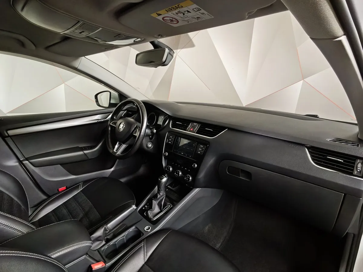 Skoda Octavia 1.6 MPI AT (110 л.с.) Белый в АВИЛОН. Слайд №13