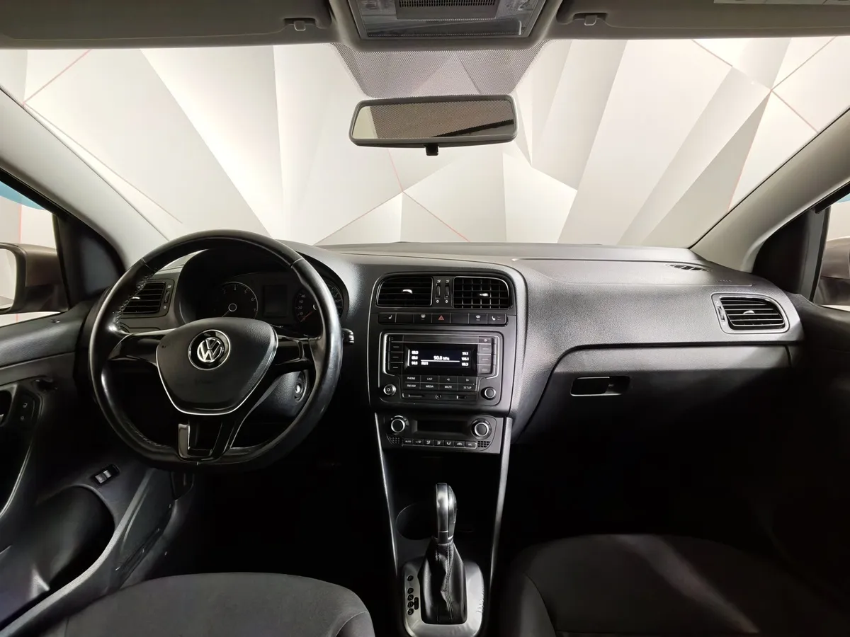 Volkswagen Polo 1.6 MPI AT (110 л.с.) Respect Бежевый в АВИЛОН. Слайд №11