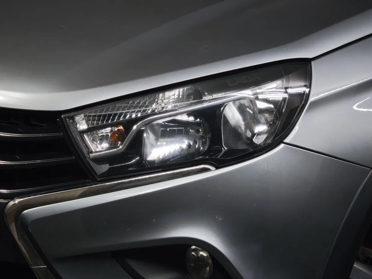 ВАЗ (Lada) Vesta 1.6 CVT (113 л.с.) Серый в АВИЛОН. Слайд №10