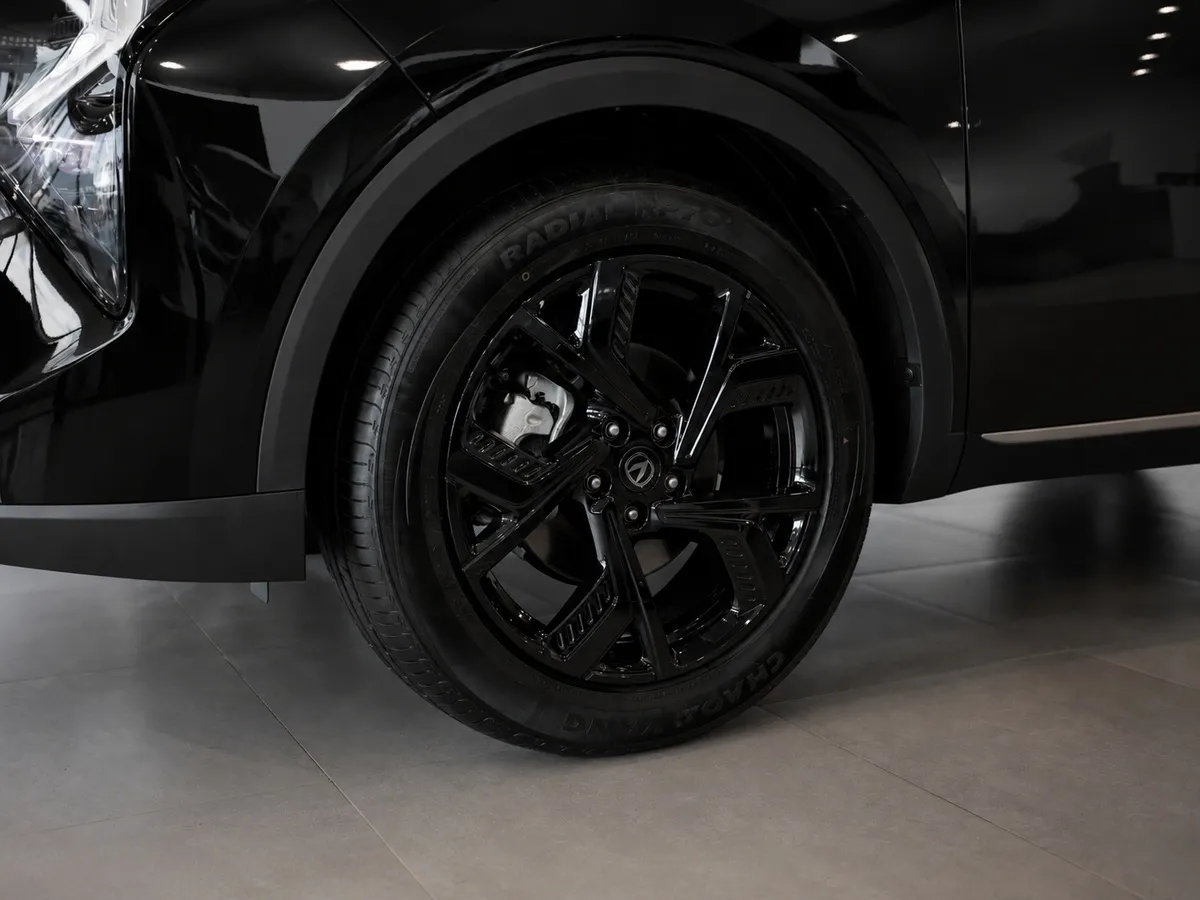 Changan UNI-S 1.5T 7DCT 4WD (181 л.с.) Техно Черный в АВИЛОН. Слайд №22