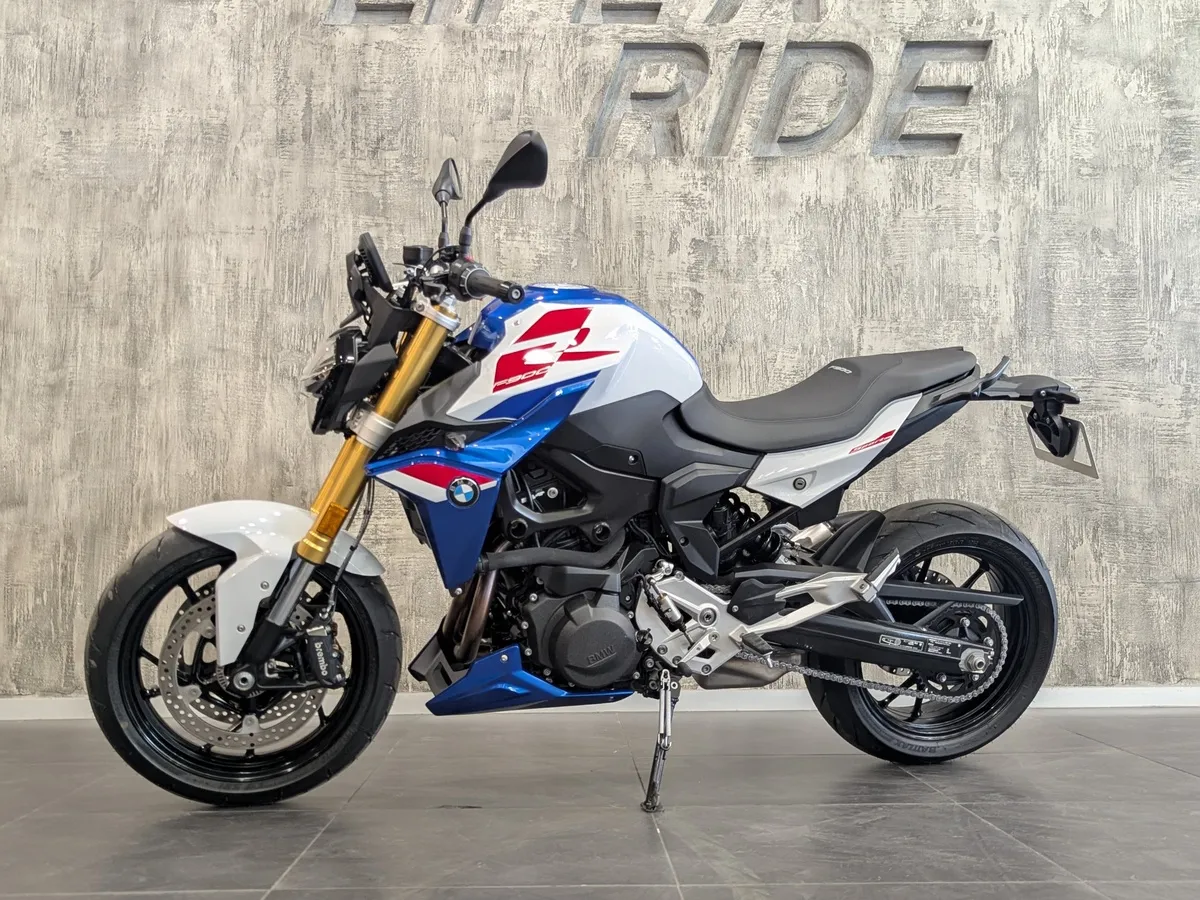 АВИЛОН - BMW Motorrad F 900 R F 900 R 895 см³ 895 Белый - slide 10106295