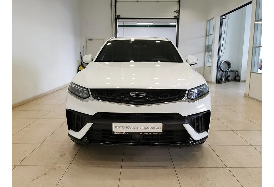 Geely Tugella 2.0 AT AWD (238 л.с.) Flagship Белый в АВИЛОН. Слайд №7