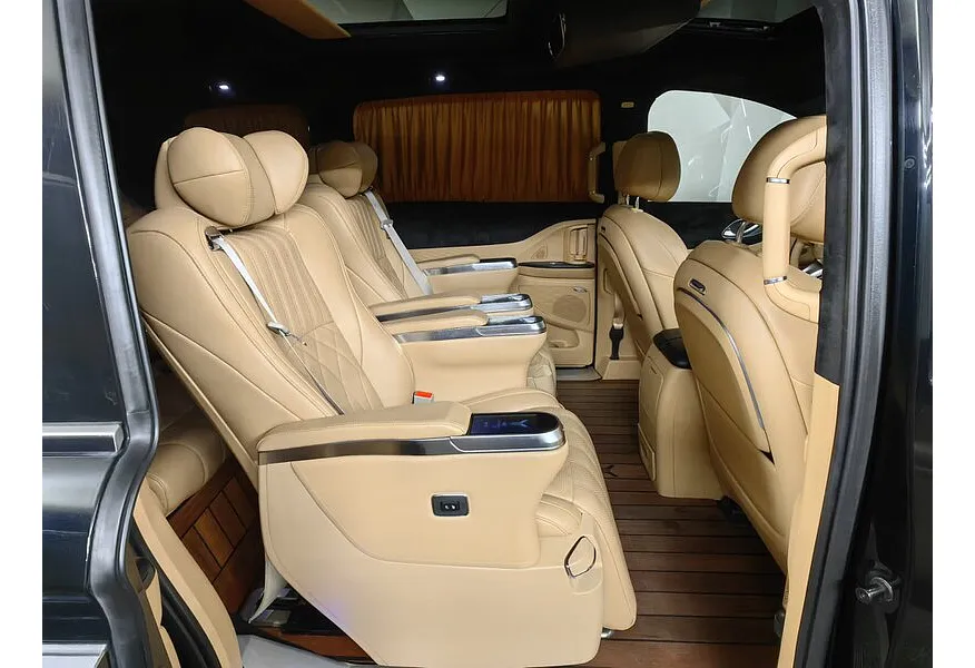 Voyah Dream EVR 1.5 AT AWD (395 л.с.) Executive Черный в АВИЛОН. Слайд №15