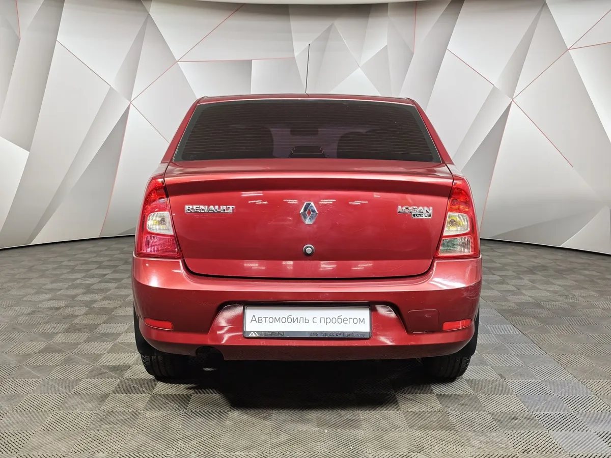 Renault Logan 1.4 MT (75 л.с.) Красный в АВИЛОН. Слайд №8