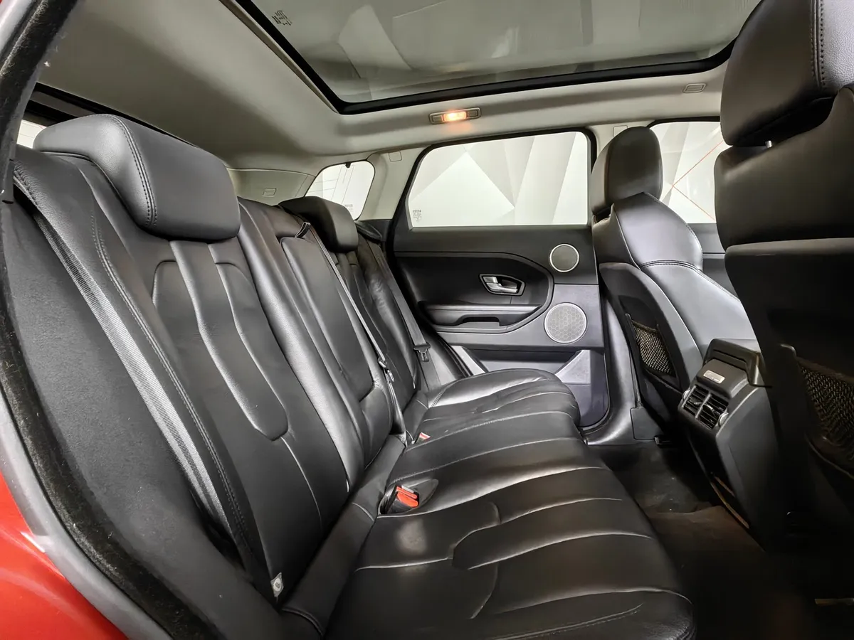 Land Rover Range Rover Evoque 2.0 Si4 AT AWD (240 л.с.) СПЕЦИАЛЬНАЯ СЕРИЯ LANDMARK Красный в АВИЛОН. Слайд №16