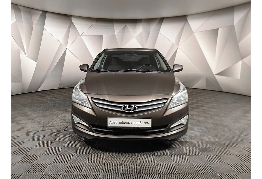 Hyundai Solaris 1.6 AT (123 л.с.) Active Plus Коричневый в АВИЛОН. Слайд №7