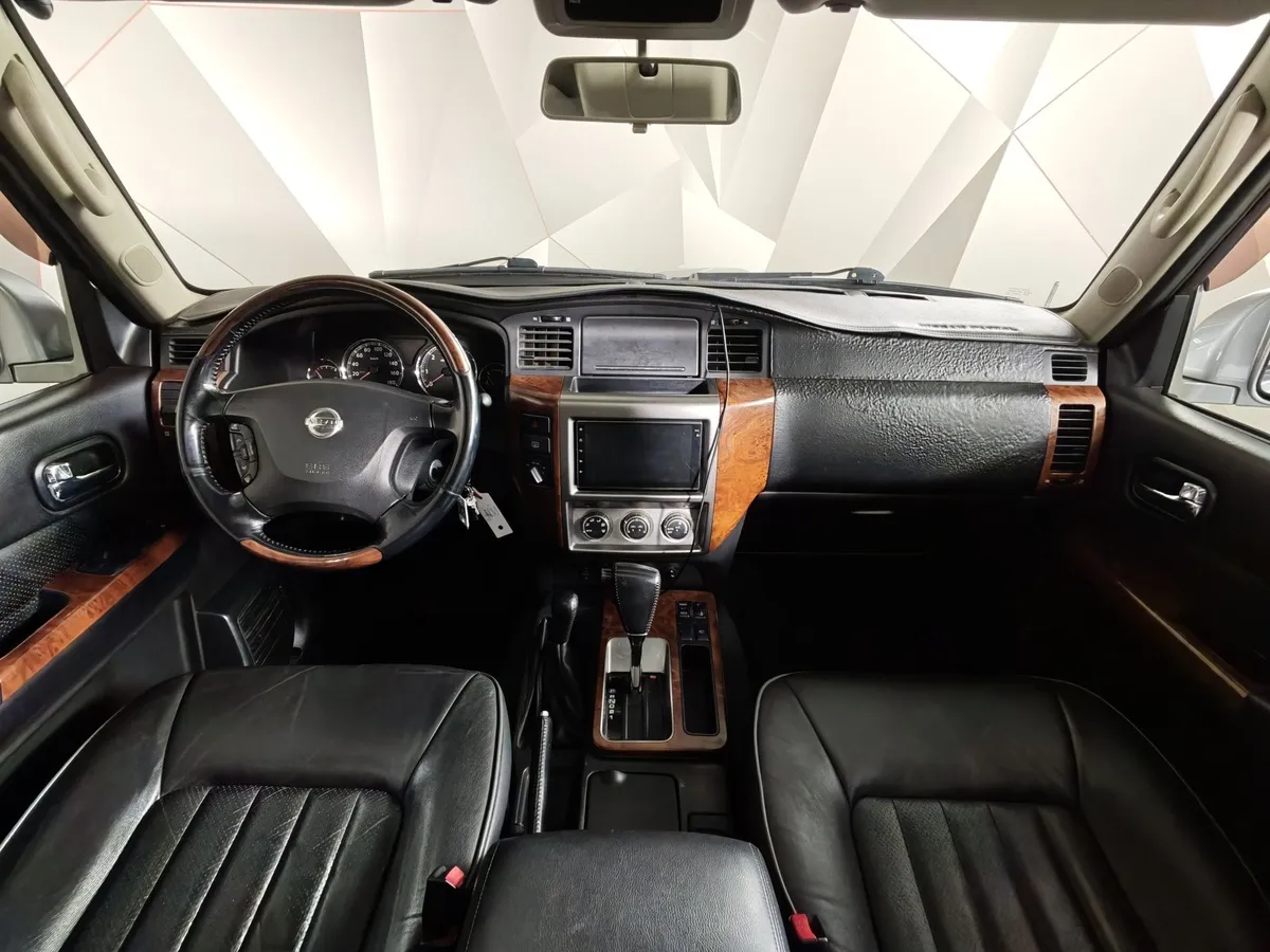 Nissan Patrol 3.0 Di AT (160 л.с.) Серый в АВИЛОН. Слайд №13