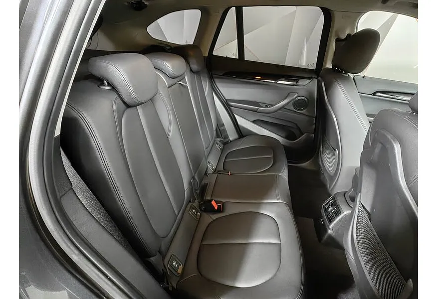 АВИЛОН - BMW X1 18i sDrive AT (136 л.с.) Серый - slide 7