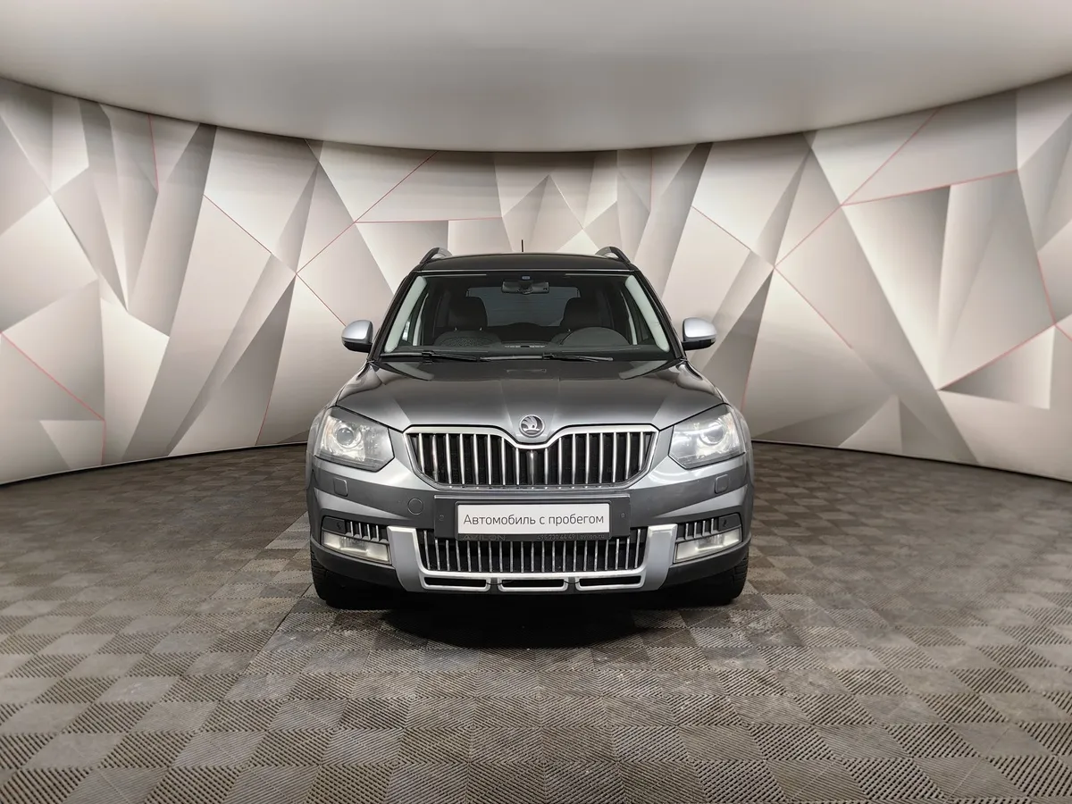 Skoda Yeti 1.8 TSI 4x4 DSG (152 л.с.) Серый в АВИЛОН. Слайд №7