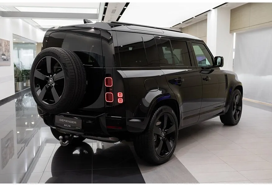 Land Rover Defender 3.0D AT (300 л.с.) HSE Черный в АВИЛОН. Слайд №7