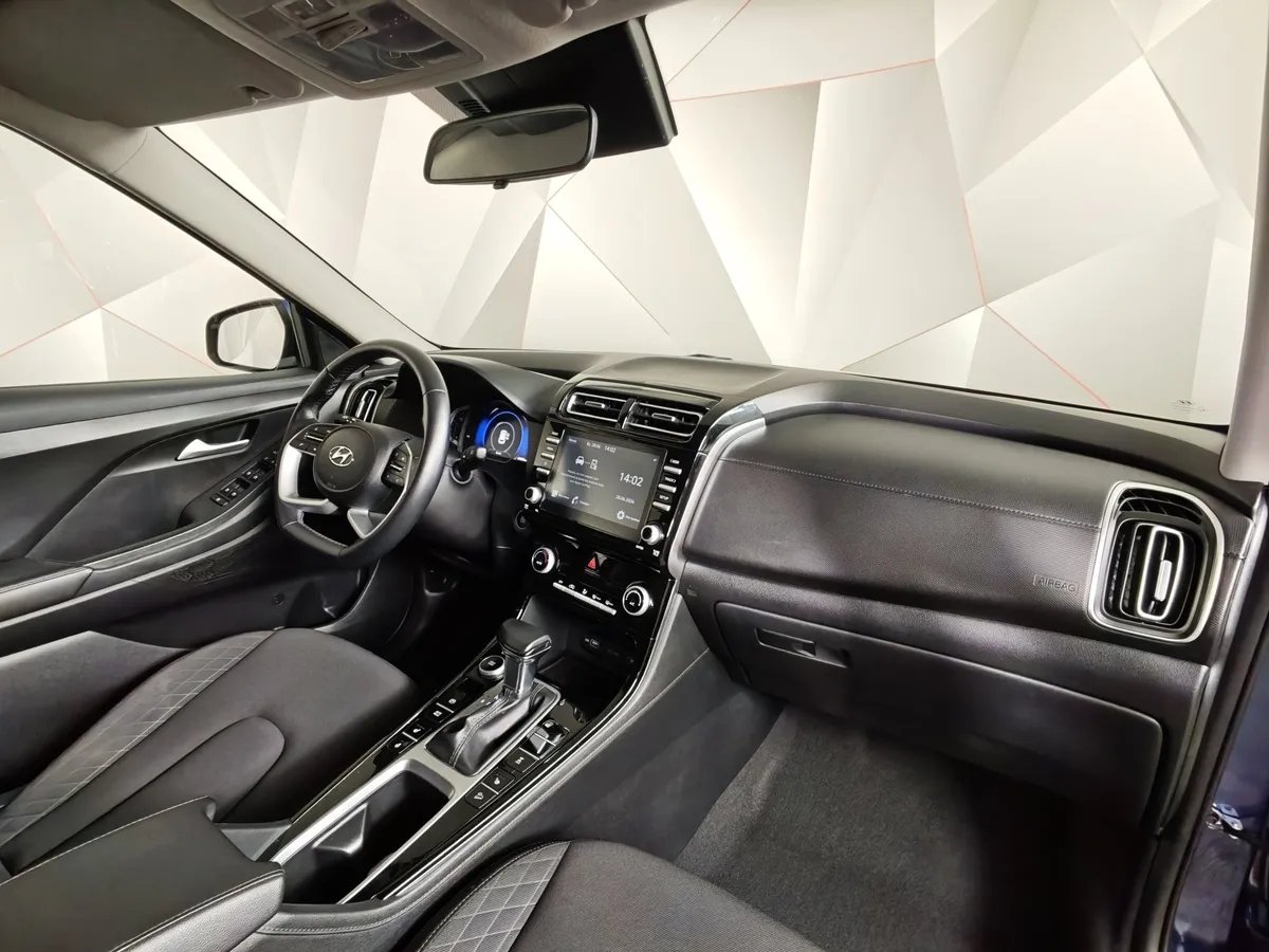 Hyundai Creta 1.6 AT 4WD (121 л.с.) Family Синий в АВИЛОН. Слайд №12