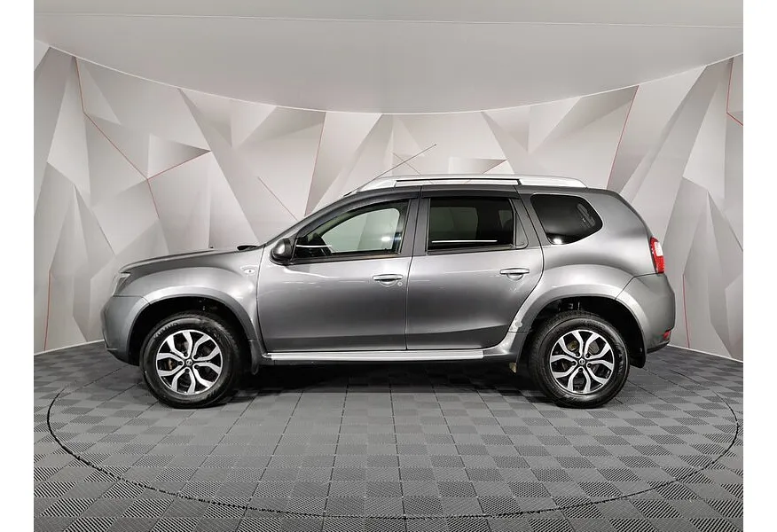 LIVE. Слайд №3