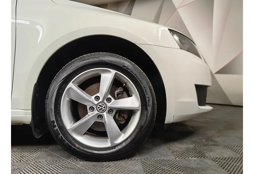 Skoda Octavia 1.4 TSI DSG (150 л.с.) Ambition Белый в АВИЛОН. Слайд №9