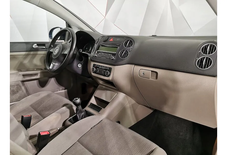 Volkswagen Golf 1.4 TSI MT (122 л.с.) Trendline Синий в АВИЛОН. Слайд №13