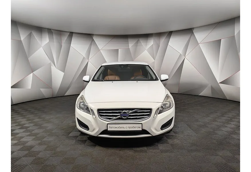 АВИЛОН - Volvo S60 1.6 T3 Turbo Powershift (150 л.с.) Momentum Белый - slide 4