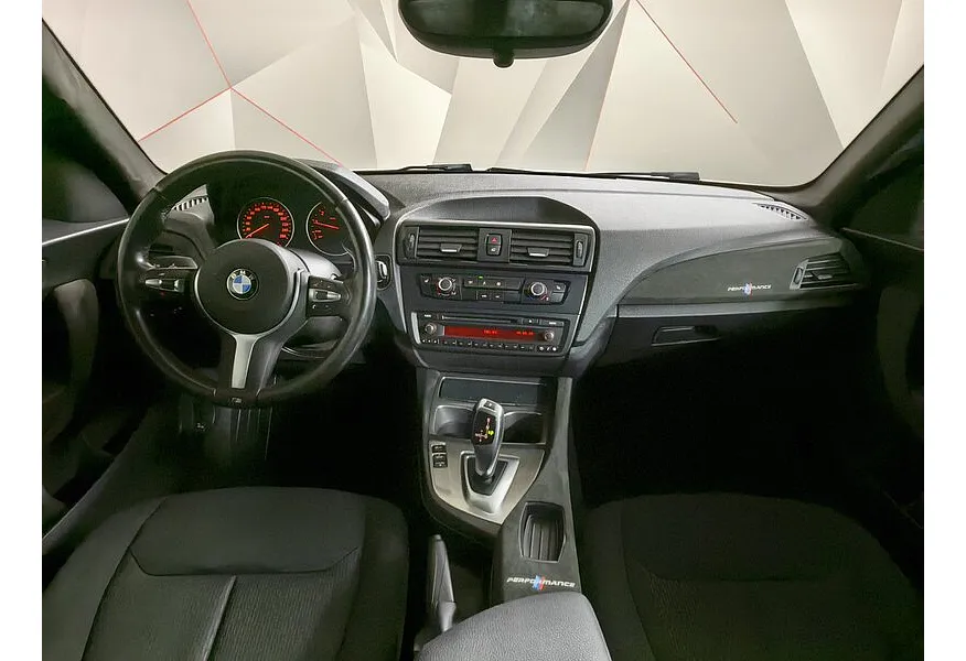 BMW 1 серия 116i AT (136 л.с.) Белый в АВИЛОН. Слайд №11