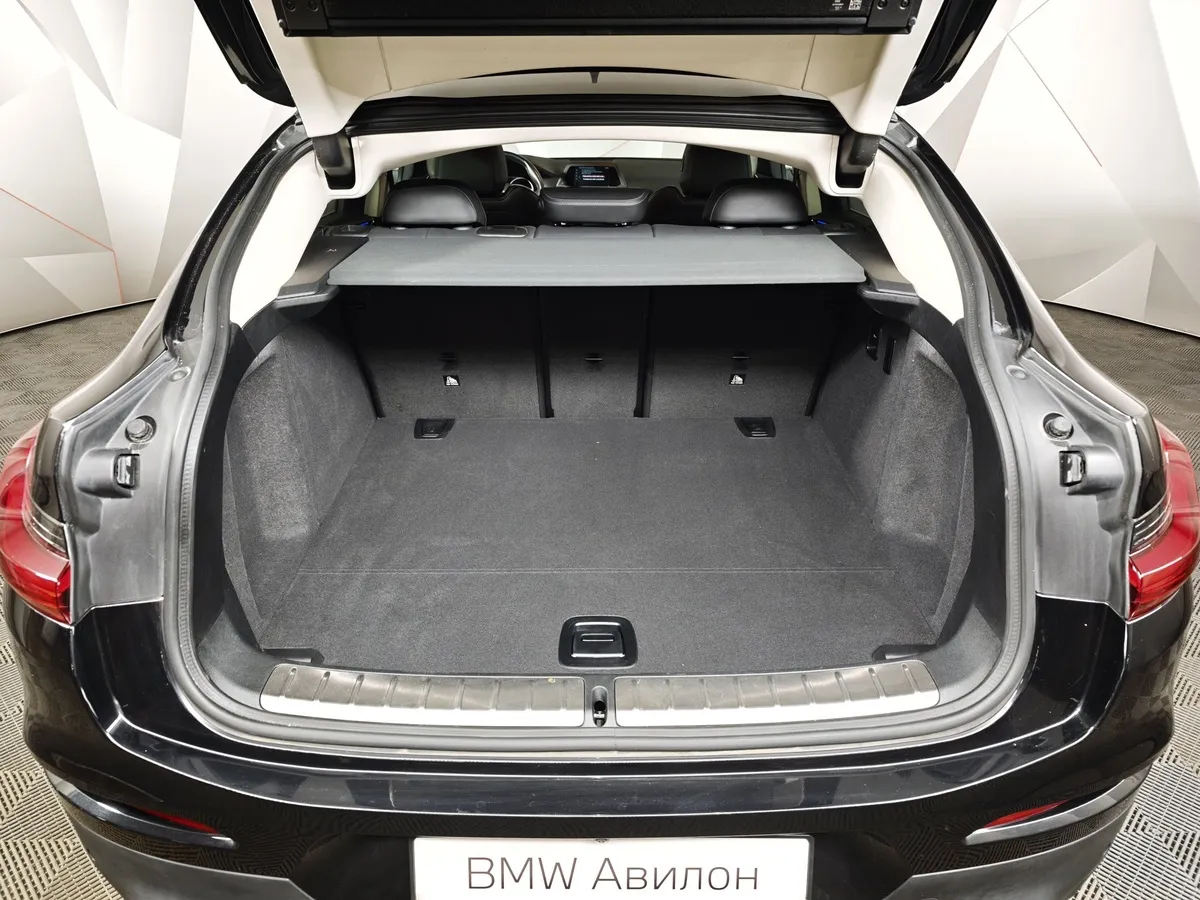 BMW X4 xDrive20i Steptronic (184 л.с.) Черный в АВИЛОН. Слайд №9