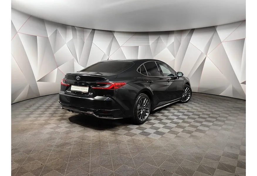 Toyota Camry 2.0h CVT (197 л.с.) Sport Plus Черный в АВИЛОН. Слайд №2