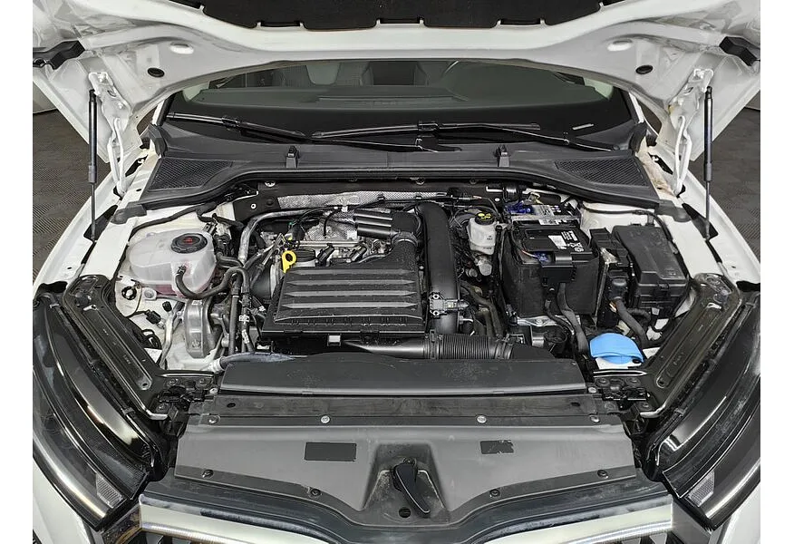 Skoda Octavia 1.4 AT FWD (150 л.с.) Белый в АВИЛОН. Слайд №11