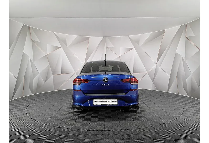 Volkswagen Polo 1.6 MPI AT (110 л.с.) Status + Зимний + Комфорт Синий в АВИЛОН. Слайд №8