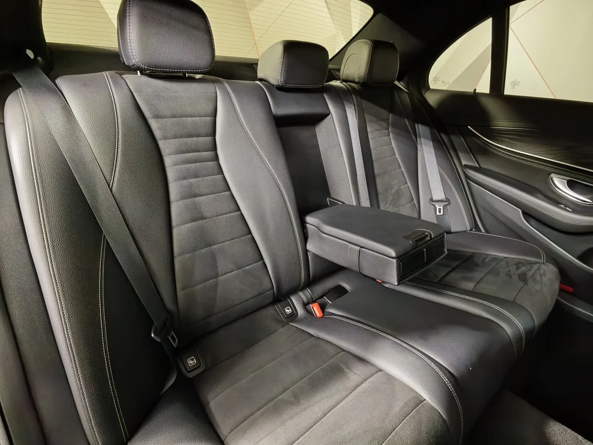 Mercedes-Benz E-Класс E 200 4MATIC 9G-TRONIC (184 л.с.) Sport Серый в АВИЛОН. Слайд №17