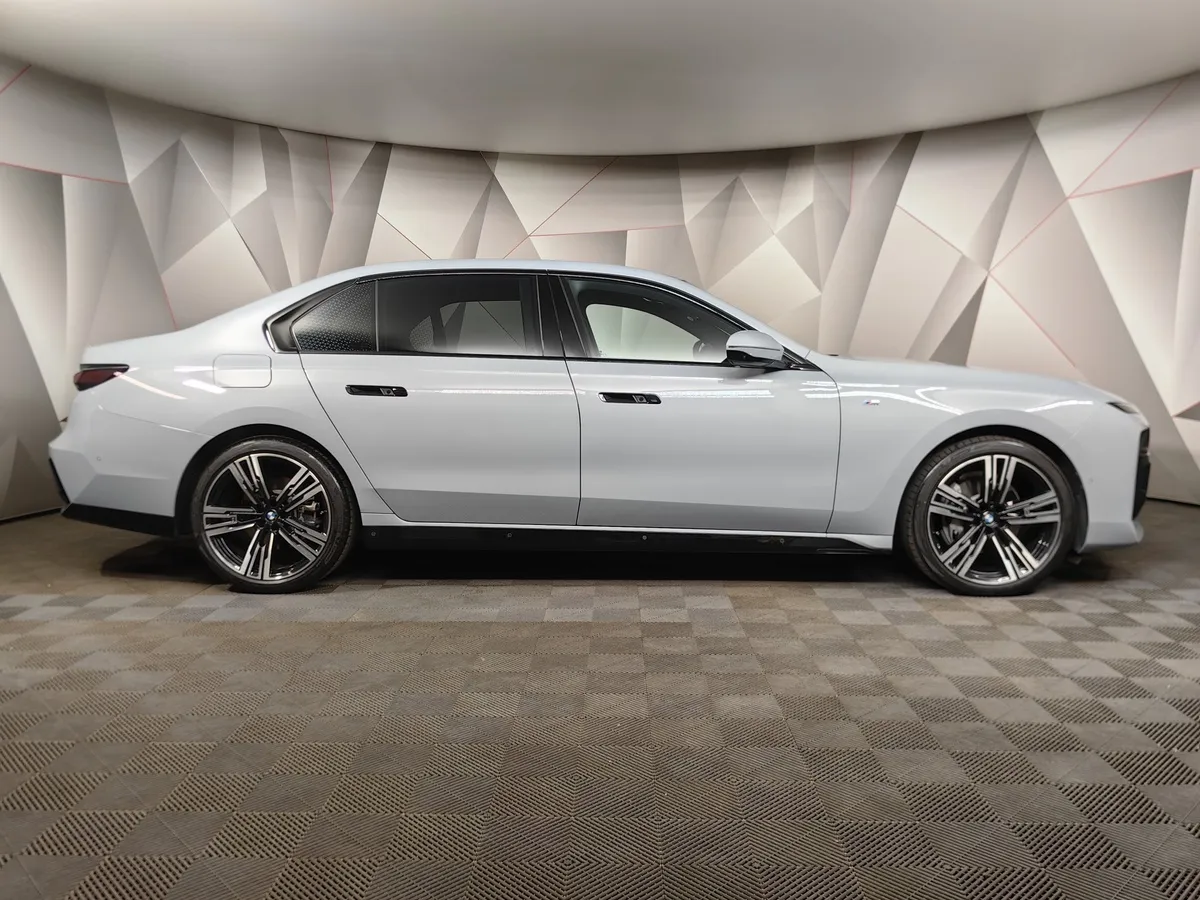 BMW 7 серия 735i Steptronic (286 л.с.) Серый в АВИЛОН. Слайд №6