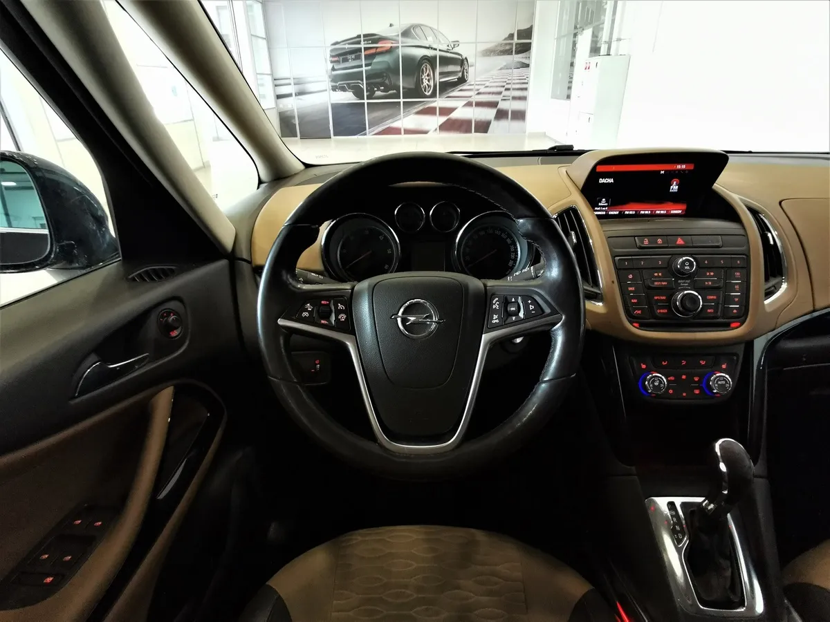 Opel Zafira 2.0 CDTI AT (165 л.с.) Коричневый в АВИЛОН. Слайд №17